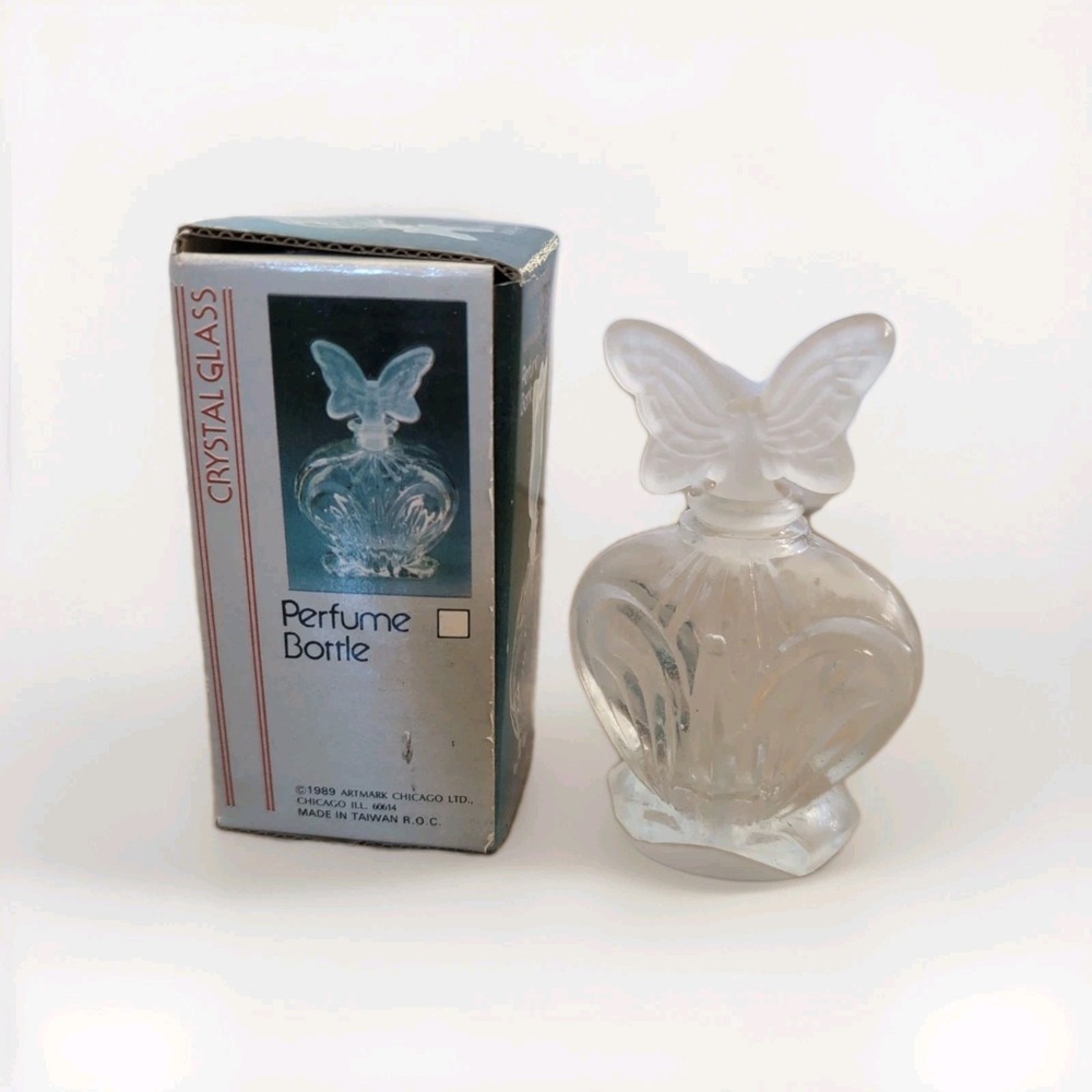 1980s Vintage Artmark Crystal Glass Frosted Butterfly‎ Perfume Bottle Coquette